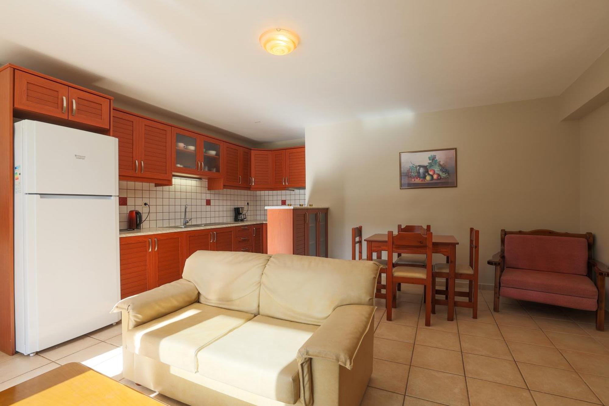 Vivi'S Apartments Ajía Effimía Kültér fotó
